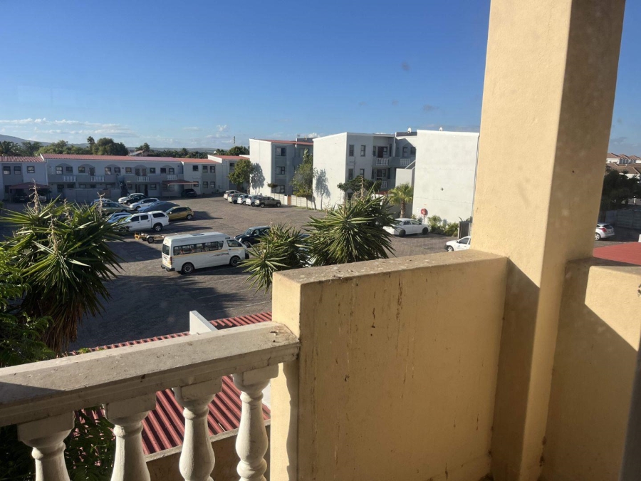 2 Bedroom Property for Sale in Parklands Western Cape